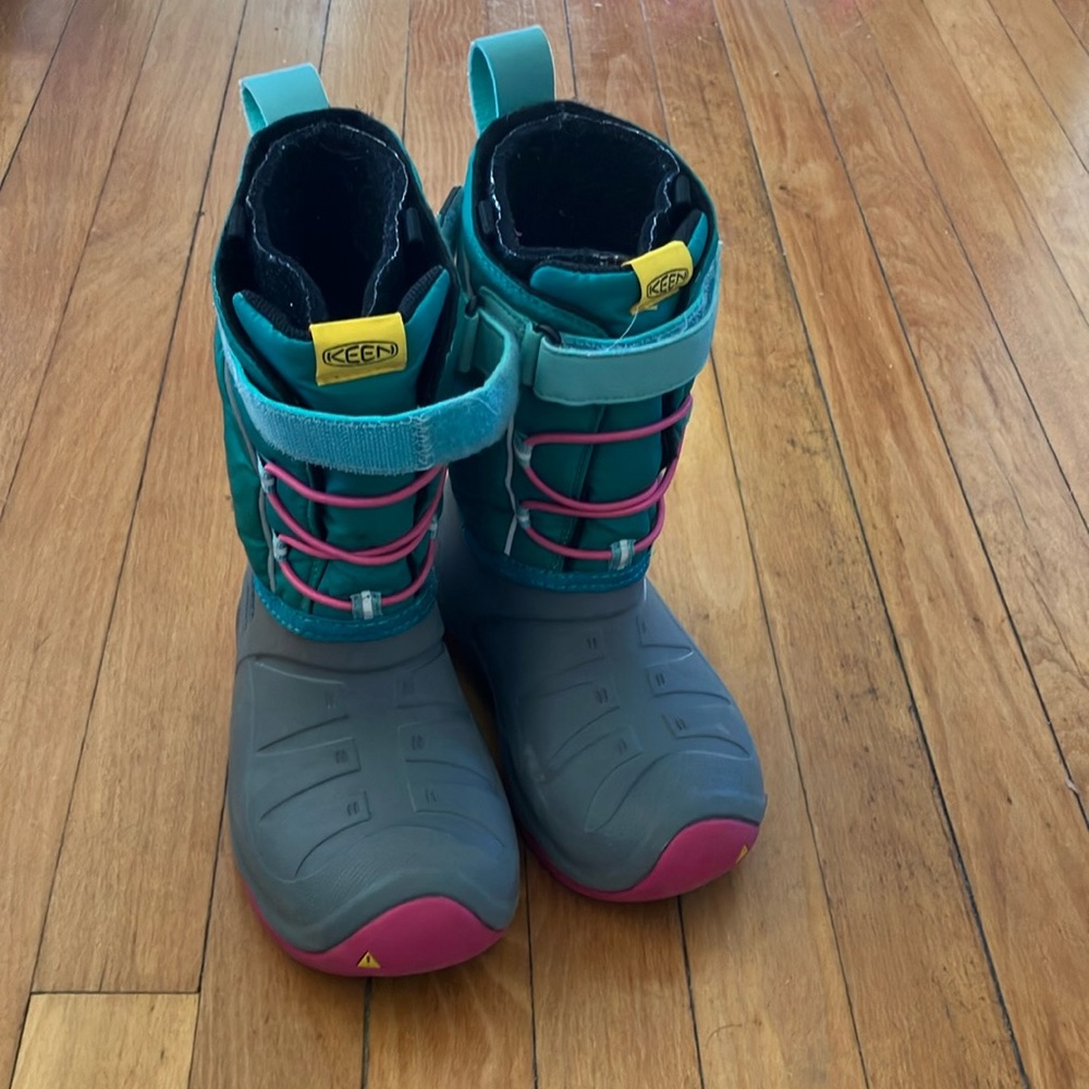 Keen lumi boot size 13
